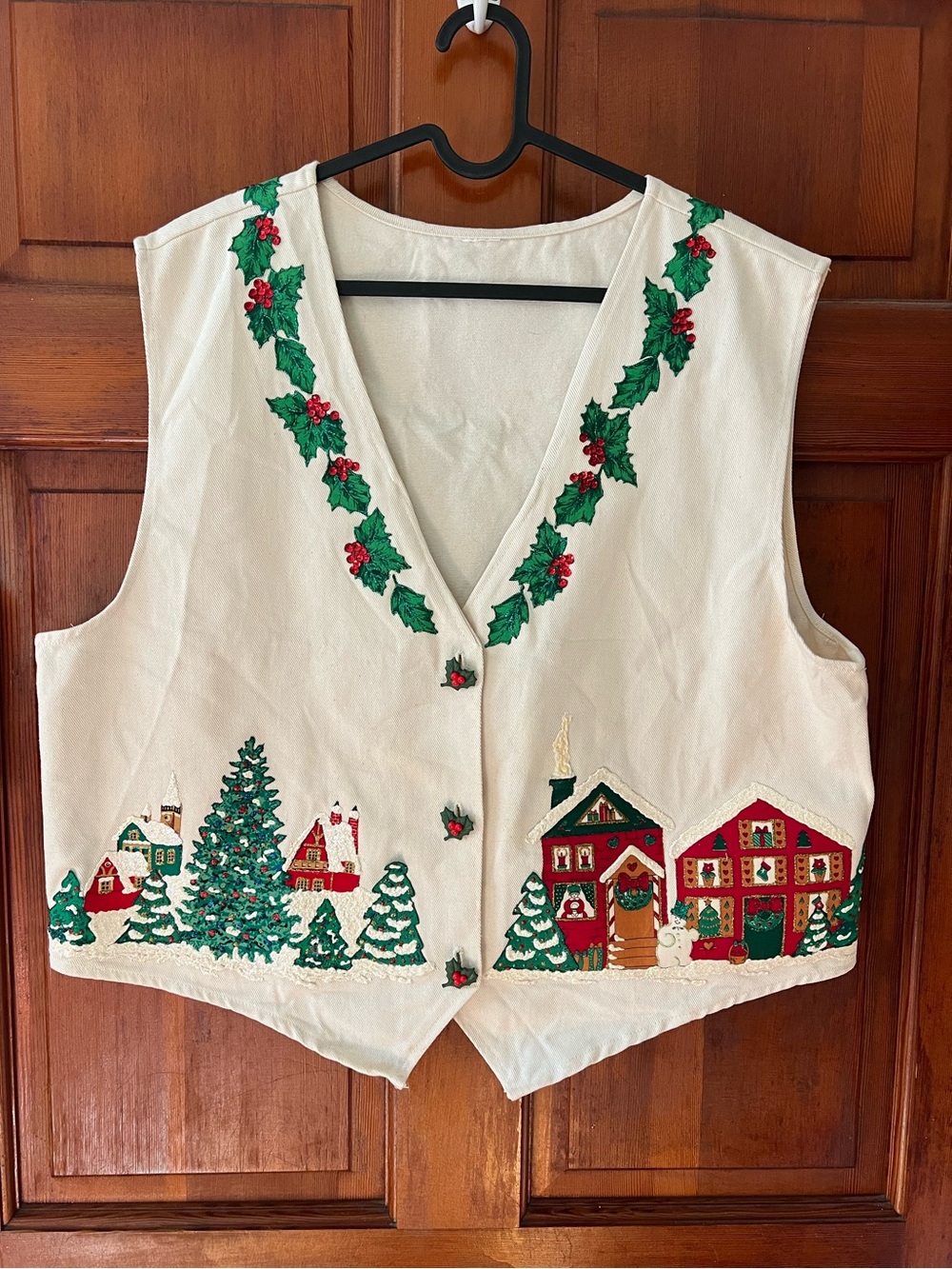 Vintage Christmas Village Embellished Vest – Ivory Holiday Sweater Vest XL/XXL
